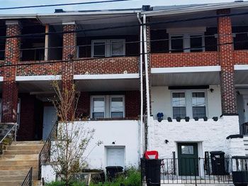 4818 Sansom