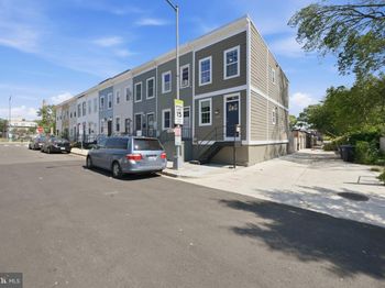 635 20TH Street NE