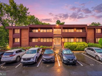 1508 S George Mason Drive