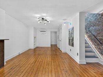 88 Jewett Ave