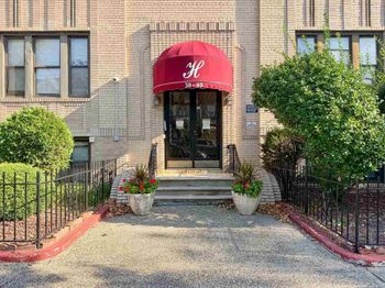 38 Highland Ave