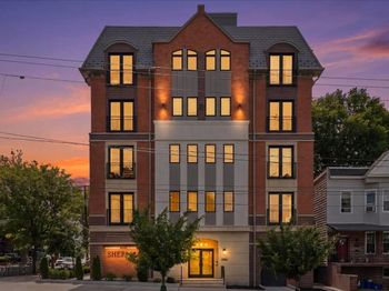 139 Sherman Pl