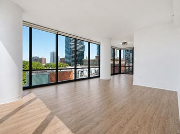 389 Washington St