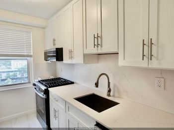225 St Pauls Ave