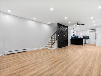 24 Park St