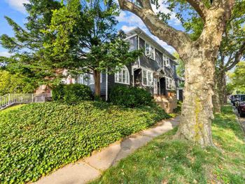 42 Avenue B