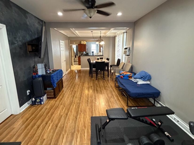 1459 71st St, North Bergen NJ 07047