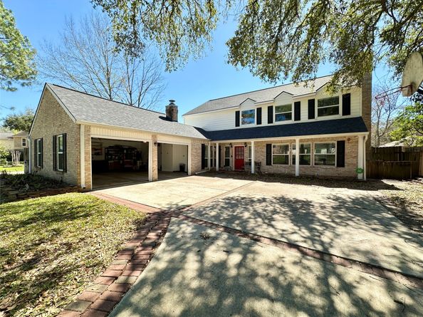 20215 Lake Sherwood Drive, Katy TX 77450