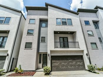 10806 Warwana Road