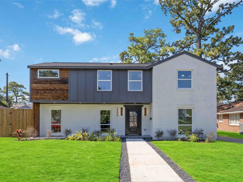 3306 Calumet Street, Houston TX 77004
