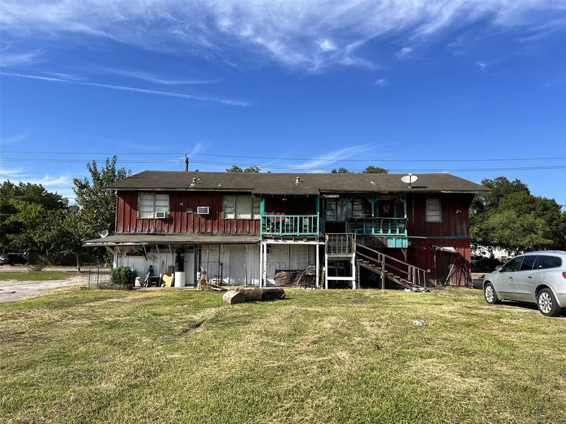 2602 East Crosstimbers Street, Houston TX 77093