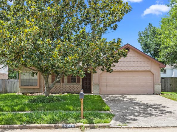 12322 White River Dr, Tomball TX 77375