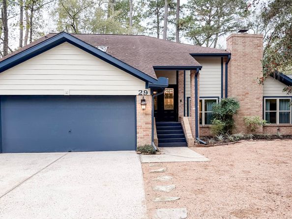 29 Pinewood Forest Court, The Woodlands TX 77381