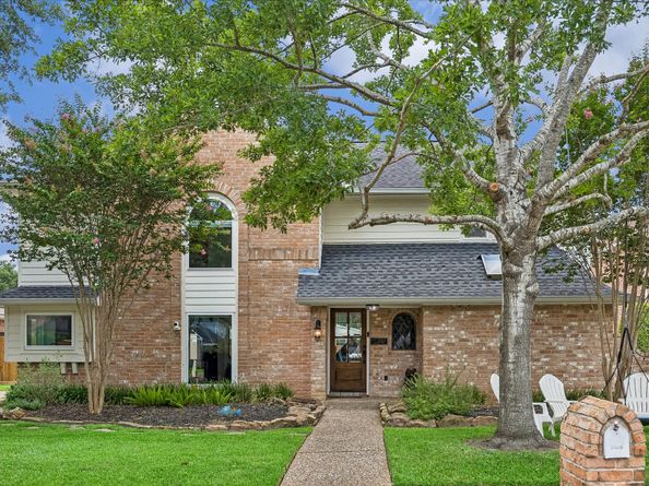 12514 Meadow Lake Drive, Houston TX 77077