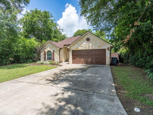 226 Foster Street, Tomball TX 77375