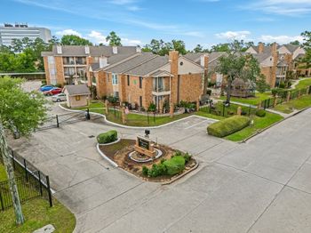 3770 Lovers Wood Lane