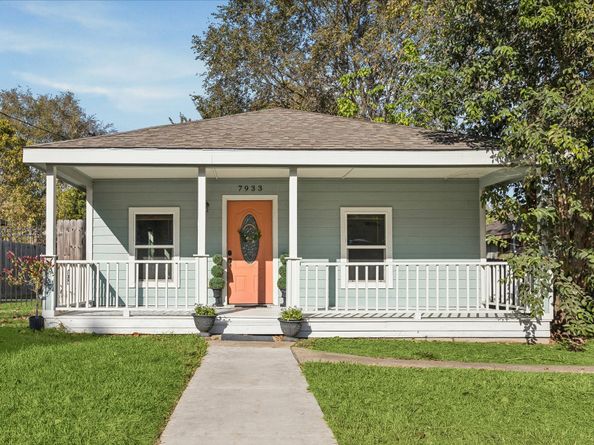 7933 Elwood Street, Houston TX 77012