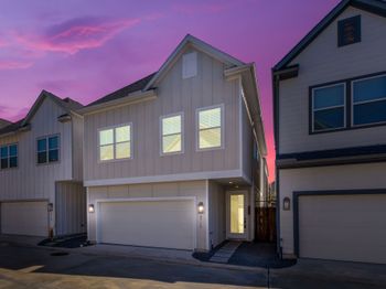 6716 PARKER OAKS Lane