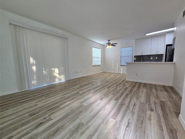 12660 Ashford Point Drive 402, Houston TX 77082