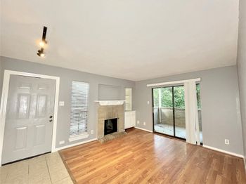 3500 Tangle Brush Drive