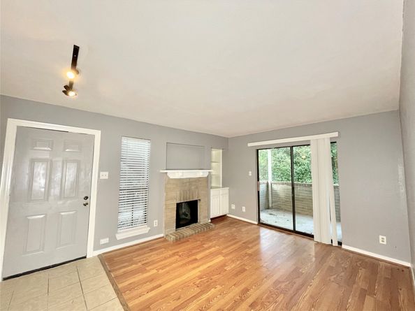 3500 Tangle Brush Drive 3, Spring TX 77381