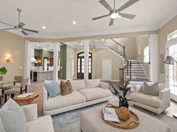 1148 Du Barry Lane, Houston TX 77018