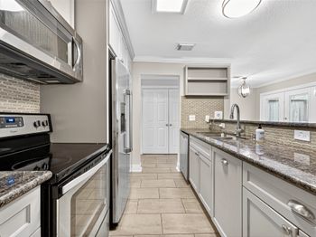 711 Worthshire Street