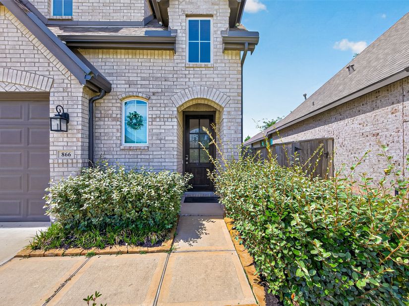 866 Sendero Trail, Conroe TX 77304