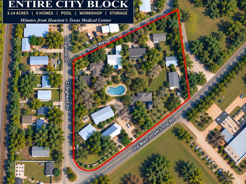 11620 Old Main Street Loop Road, Houston TX 77025