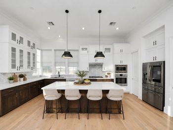 4005 Woodshire Village Estates