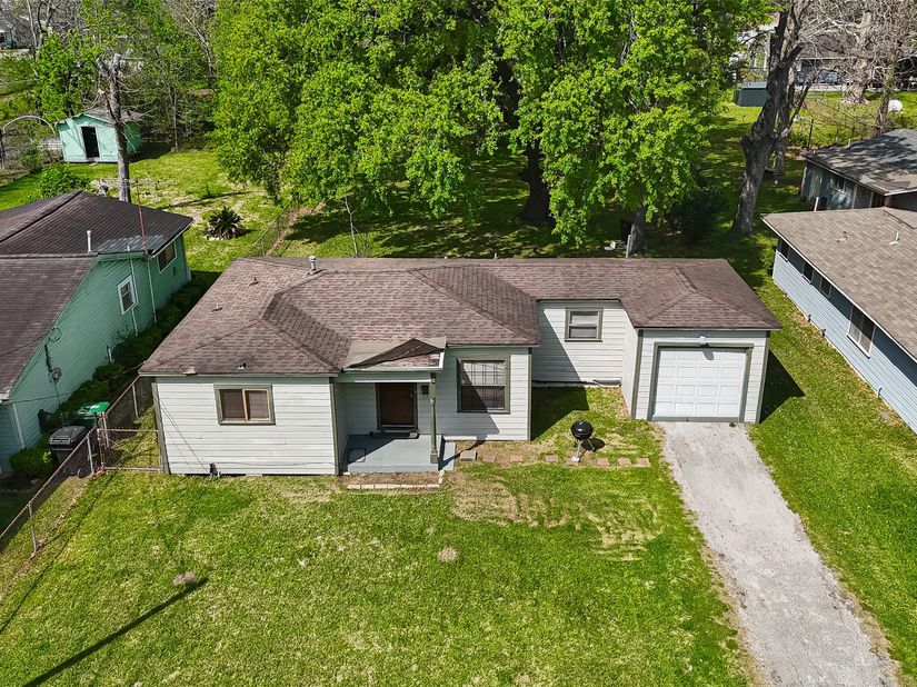 4109 Woolworth Street, Houston TX 77026