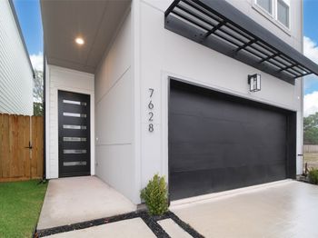 7628 Inwood Hills Lane