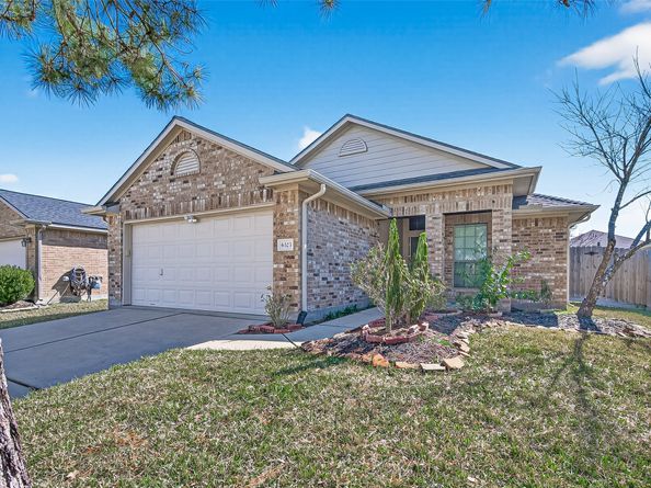 6323 Saragosa Crossing Lane, Houston TX 77066