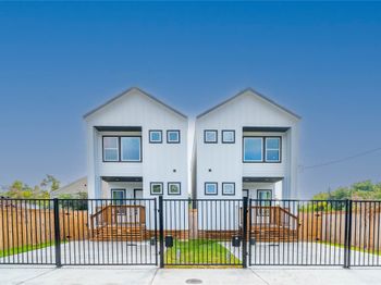 3210 A & B Retta Street