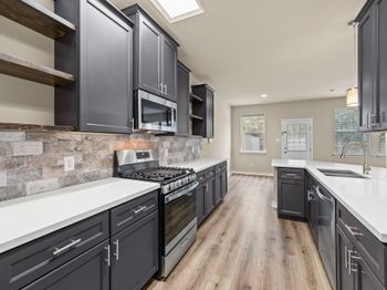 6410 Veranda Green Trail