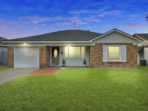 605 Kelley Street, Houston TX 77009