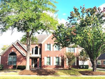 2214 Old South Drive