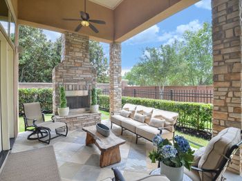 1102 Oyster Bank Circle