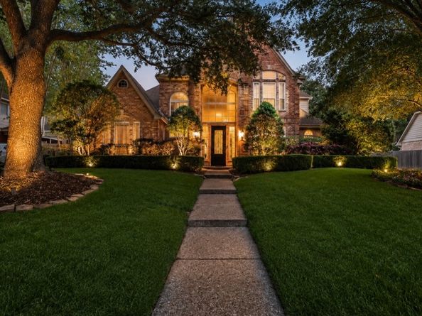 2106 Mountain Lake Drive, Kingwood TX 77345