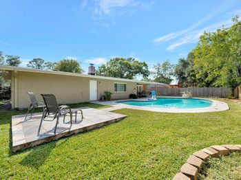 1615 Redway Lane