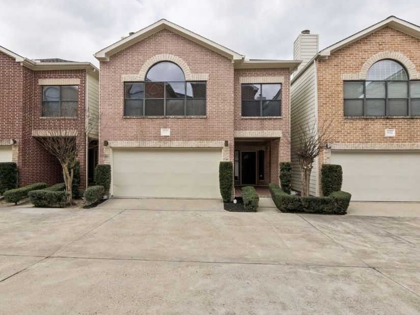 9810 Abigail Grace Court, Houston TX 77025