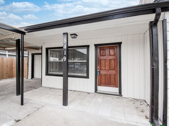 5419 Firefly Avenue, Houston TX 77017