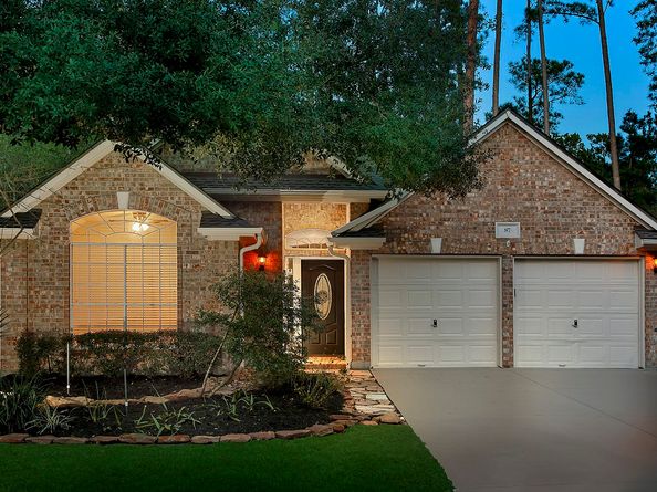 87 N Crossed Birch Place, The Woodlands TX 77381