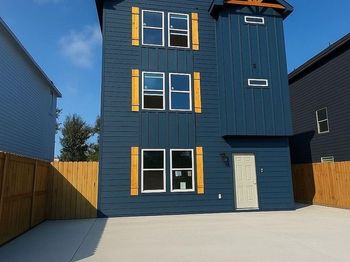 8021 Birmingham Street