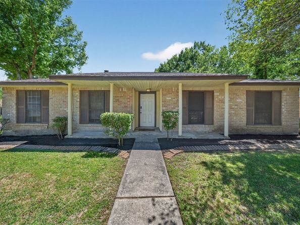 4538 Burkegate Drive, Spring TX 77373
