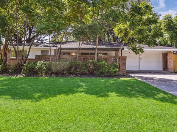 5419 Beechnut Street, Houston TX 77096