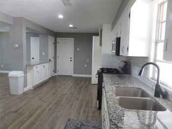 402 S 72nd Street