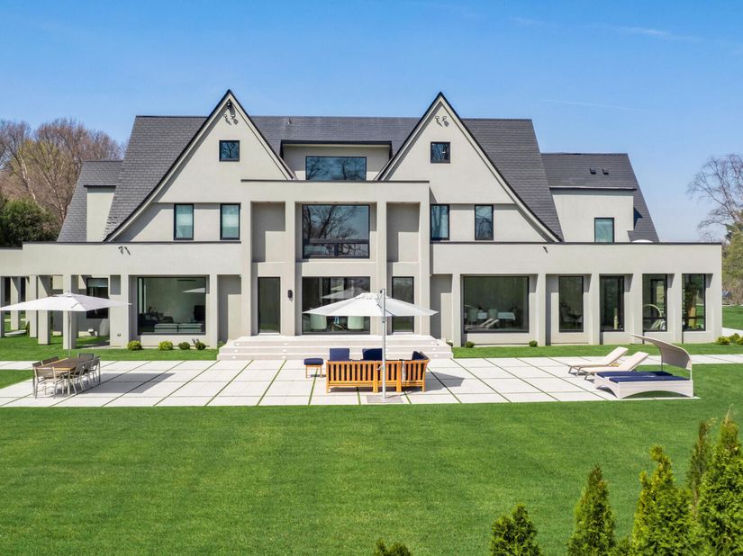 16 Doubling Road, Greenwich CT 06830