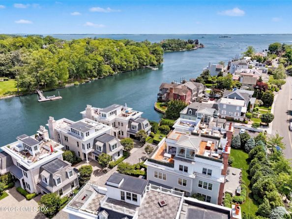 2 Oneida Drive C2, Greenwich CT 06830