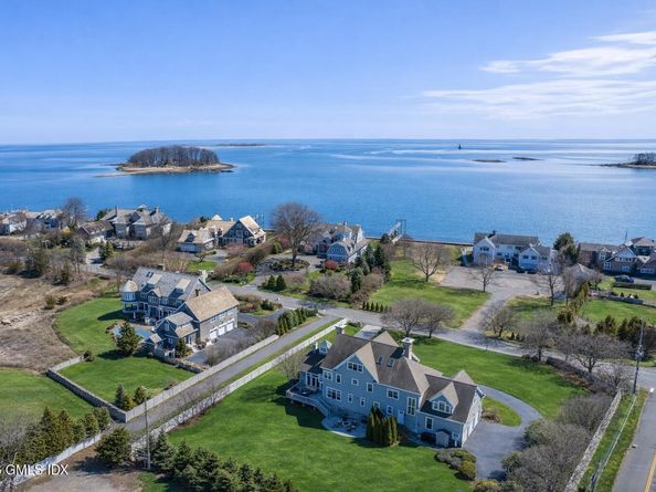 3 Shorehaven Road, Norwalk CT 06855